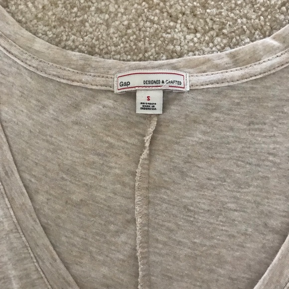 GAP Gold Printed Tank - Picture 4 of 7